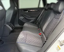 Notranja slika - Volkswagen Passat Variant - 4motion 2.0 TDI BMT R-Line DSG-SLO-Kljuka-Masaža.. - 11 - Predogledna slika