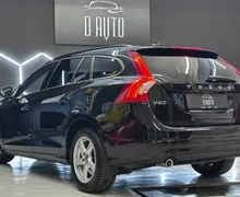 Zunanja slika - Volvo V60 - 2.0D KAMERA-NAVI-BIXENON-GRETJE SEDEZEV-PDC... - 6 - Predogledna slika