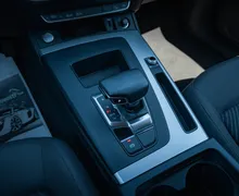 Notranja slika - Audi Q5 - quattro 40 TDI S tronic - 13 - Predogledna slika