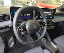 Zunanja slika - Renault 4 E-Tech Electric - Techno EV52 150 Comfort Range+Harman Kardon - 10 - Predogledna slika