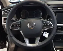 Notranja slika - SsangYong Korando - 1.5 T-GDi Exclusive 4WD AT - 13 - Predogledna slika