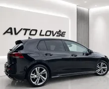 Zunanja slika - Volkswagen Golf - 2.0 TDI BMT R-Line-1 LASTNICA-SLO-76000 KM-ODLIČ - 4 - Predogledna slika