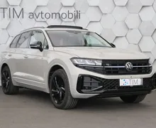 Zunanja slika - Volkswagen Touareg - 3.0 V6 TDI 4-Motion Tiptronic R-Line 286KM - 2 - Predogledna slika