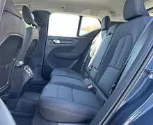 Notranja slika - Volvo XC40 - T3 Momentum Pro Avt. - 11 - Predogledna slika