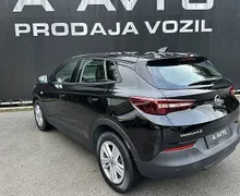 Zunanja slika - Opel Grandland X - 1.5 DIESEL 96KW ENJOY AUTO-KAMERA-PDC-ALU-ODLIČEN - 5 - Predogledna slika