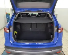 Notranja slika - Škoda Enyaq - IV 132kW.KAMERA.KLJUKA.LED.NAVI.GRE.SED-3000 SUBVENCI - 11 - Predogledna slika