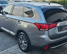 Zunanja slika - Mitsubishi Outlander - 4WD 2.2 DI-D Intense+Le 149.000km-7Sedežov-Odličen - 7 - Predogledna slika