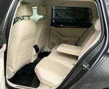 Notranja slika - Volkswagen Passat Variant - 2.0 TDI-DSG-R LINE-140KW-LIZING ZA TUJCE-FUL LED- - 11 - Predogledna slika
