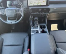 Zunanja slika - Toyota Land Cruiser - 2.8 D-4D MHEV Executive Avt. - 10 - Predogledna slika