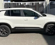 Zunanja slika - Jeep Avenger - 1.2 GSE T3 Longitude - 3 - Predogledna slika