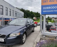 Zunanja slika - Volvo V50 - 1.6 D DRIVe ZELO LEPO OHRANJEN 245110 KM VSE BP - 2 - Predogledna slika