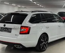 Zunanja slika - Škoda Octavia - RS 2.0 TDI 4x4 DSG | PANORAMA | ODLIČNA PRILOŽNOST - 5 - Predogledna slika