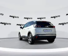 Notranja slika - Peugeot 3008 - 1.2 PureTech 130 S S Active Pack Avt. - 7 - Predogledna slika