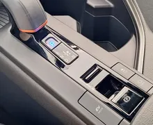 Zunanja slika - Toyota C-HR - Hybrid 1.8 C-LUB Tech Avt. - 17 - Predogledna slika