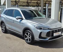 Zunanja slika - MG MG ZS - 1.5L Comfort + ZIMSKE PNEVMATIKE - 3 - Predogledna slika