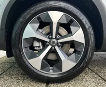 Notranja slika - Volvo XC40 - B3 P Core AT DCT 3 leta garancije + 3 servisi... - 9 - Predogledna slika