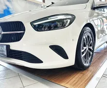 Zunanja slika - Mercedes-Benz B-Razred - 180 DCT URBAN PRO-KAMERA-DAB-17 COL-GRETJE-VIDEO - 1 - Predogledna slika