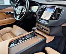 Notranja slika - Volvo XC90 - D5 AWD A INSCRIPTION-PANO-MATRIX-HLAJENJE-ATRAKT.. - 12 - Predogledna slika