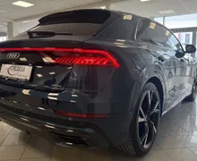 Zunanja slika - Audi Q8 - 50 TDI QUATTRO-S-LINE -PANORAMA-ZRAČNO-360¨ KAMER - 7 - Predogledna slika