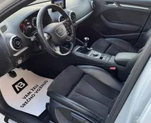 Notranja slika - Audi A3 - Limo 1.6 TDI+S-LINE+NAVI+PERLA+USNJE - 10 - Predogledna slika