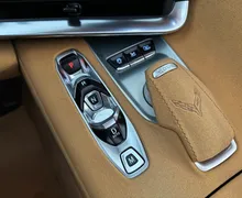 Notranja slika - Chevrolet Corvette - C8 Stingray Cabrio 6.2 Limited edition 70Y... - 12 - Predogledna slika