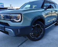 Zunanja slika - Baic BJ30 - 1.5T e-HYBRID 4WD - NA ZALOGI - 1 - Predogledna slika