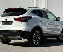 Zunanja slika - Nissan Qashqai - 1.3 DIG-T 160 Tekna DCT 1.LASTNIK-SLO - 4 - Predogledna slika