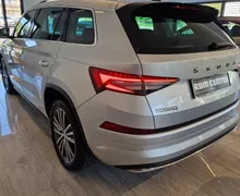 Zunanja slika - Škoda Kodiaq - 2.0 TDI 110 kW L K|USNJE|MEMORY|360|KLJUKA|HI-FI - 4 - Predogledna slika