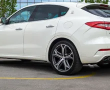 Zunanja slika - Maserati Levante - V6 21 ACC 360 PANO BOWERS WILKINS SURROUND - 7 - Predogledna slika