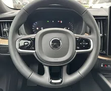 Notranja slika - Volvo XC60 - B5 P AWD Plus Dark Avt. - 14 - Predogledna slika