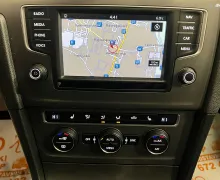 Notranja slika - VW Golf Variant - 1.6 TDI-LOUNGE-BI-XENON-NAVI-GRETJE-SED-SERVI-KNJ- - 12 - Predogledna slika