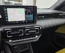 Zunanja slika - Renault 5 E-tech - Iconic Cinq EV52 110kW+Paket Vožnja - 11 - Predogledna slika