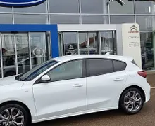 Zunanja slika - Ford Focus - ST-Line   1.0 EcoBoost  125 KM - 1 - Predogledna slika