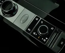 Zunanja slika - Land Rover Range Rover - 4.4SD-V8-AUTOBIOGRAPHY-SOFT-CL-PANOR-HLA-SED-KAMER - 20 - Predogledna slika