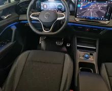 Notranja slika - Volkswagen Tiguan - 1.5 eTSI BMT Life DSG 1 Lastnik-Tov.garancija - 10 - Predogledna slika