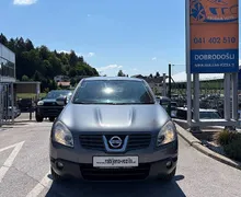 Zunanja slika - Nissan Qashqai - 2.0 16V Tekna TOOP STANJE - 2 - Predogledna slika