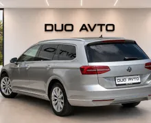 Notranja slika - VW Passat Variant - 2.0TDI-DSG-H LINE-AKT.TEMPOMAT-2XPDC-MASAŽA - 11 - Predogledna slika