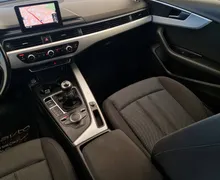 Notranja slika - Audi A4 Avant - 2.0 TDI  S Line•Opravljen veliki servis - 12 - Predogledna slika
