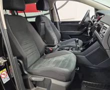 Notranja slika - Volkswagen Touran - 1.6 TDI BMT R-Line - 8 - Predogledna slika