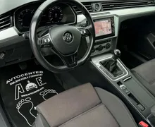 Notranja slika - VW Passat - 2.0 TDI-H LINE-VIRTUAL-FUL LED-LIZING ZA TUJCE- - 9 - Predogledna slika