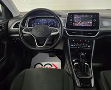 Notranja slika - Volkswagen T-Roc - 2.0 TDI BMT Style DSG - IQ Light.alcantara.kamera - 11 - Predogledna slika
