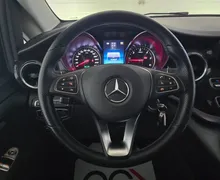 Notranja slika - Mercedes-Benz V-Razred - V 220 d Edition Lang-dolgi Avt. - LED.navi.kamera - 14 - Predogledna slika
