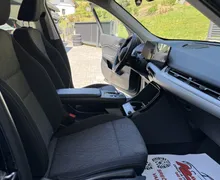 Notranja slika - BMW serija X1: - X1 xDrive20d Avt.1.lastnik-FUL LED-KAMERA-KLJUKA-. - 12 - Predogledna slika