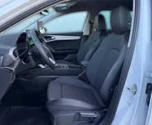 Notranja slika - Seat Leon - ST 1.5 eTSI FR DSG-SLO-LED-ACC-Vl.kljuka-Keyless.. - 7 - Predogledna slika