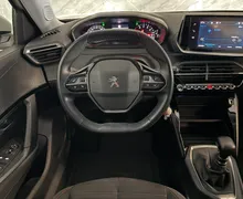 Notranja slika - Peugeot 2008 - 1.2 PureTech - Slovensko poreklo - 1.Lastnica - 9 - Predogledna slika
