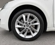 Zunanja slika - Škoda Octavia - 2.0 TDI DSG 4x4 LAURIN CLEMENT 2.LASTNIK PANO. - 9 - Predogledna slika
