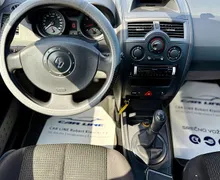 Zunanja slika - Renault Mégane - Megane  Berline 1.6 16V Dynamique Confort - 10 - Predogledna slika