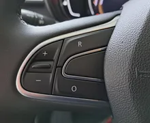 Notranja slika - Renault Kadjar - 1.5 DCI Aut-1 LASTNIK-M 2023-KAMERA-KOT NOV... - 11 - Predogledna slika