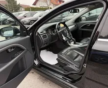 Zunanja slika - Volvo V70 - 2.0 D AUT. Momentum LED NAVI USNJE VLEČNA - 15 - Predogledna slika