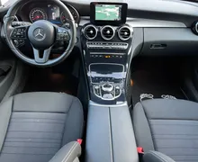 Notranja slika - Mercedes-Benz C-Razred - C 180 d-1 LASTNIK-98000 Km-ALU-NAVI-KAM-ODLIČEN - 8 - Predogledna slika